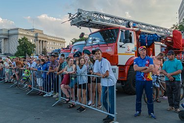 В Оренбурге стартовал чемпионат и первенство МЧС России по пожарно-спасательному спорту